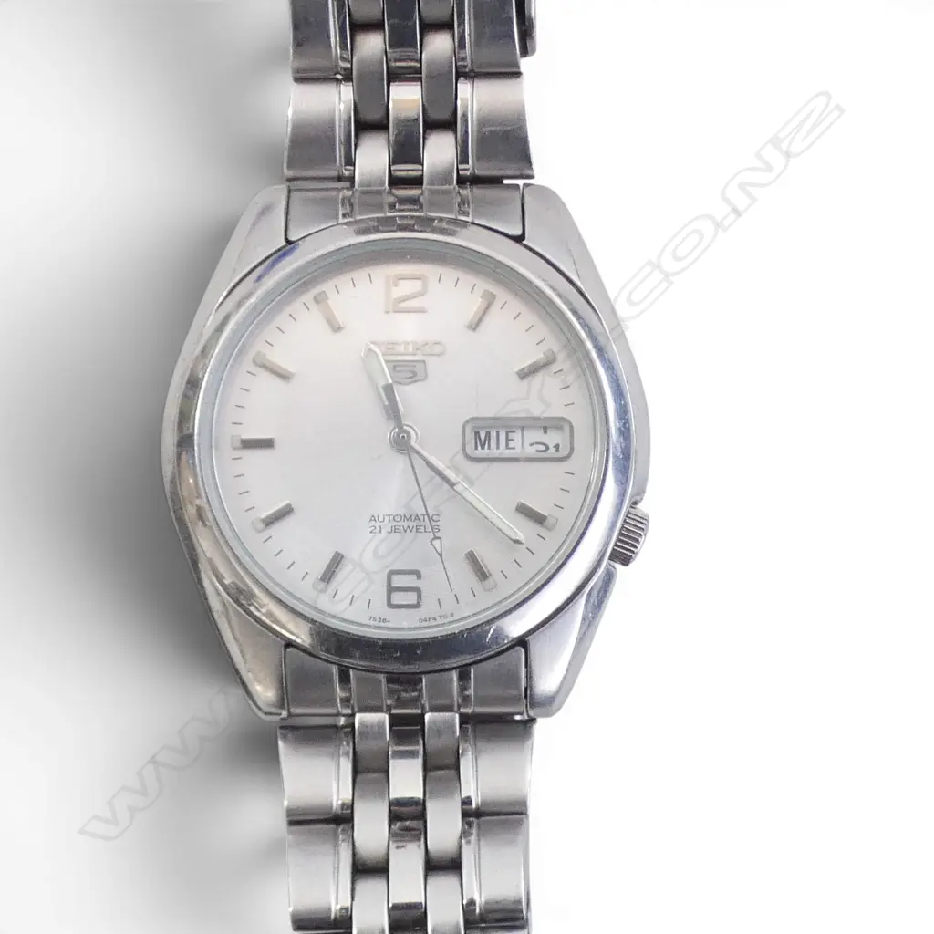 SEIKO WRIST WATCH, RUNNING Image 1++