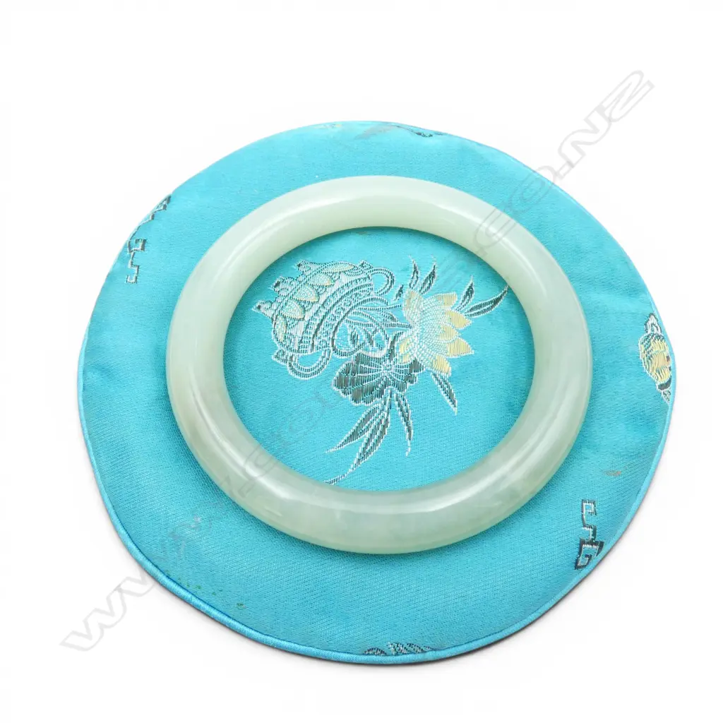 JADE BANGLE 60mm int. dia. Image 1++