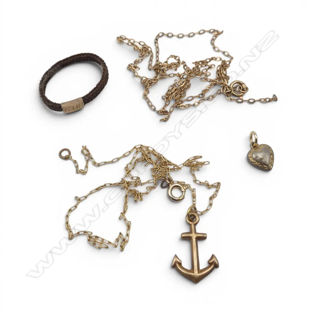 9ct ANCHOR & HEART PENDANTS, HAIR RING & SCRAP CHAIN, 3.16gm Image 1++