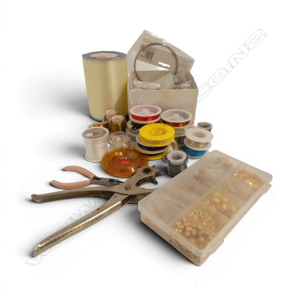 2 BOXES POF JEWLERY UTENSILS TREADS CLASPS TWEEZERS & HOLE PUNCH Image 1++