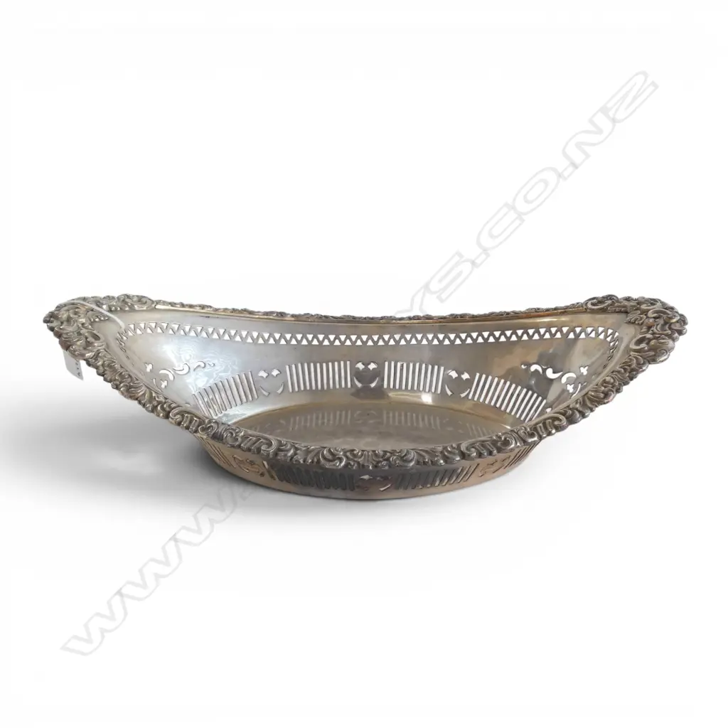 ANTIQUE PIERCED DECORATED SHEFFIELD PLATE BREAD ROLL DISH L360MM Image 1++
