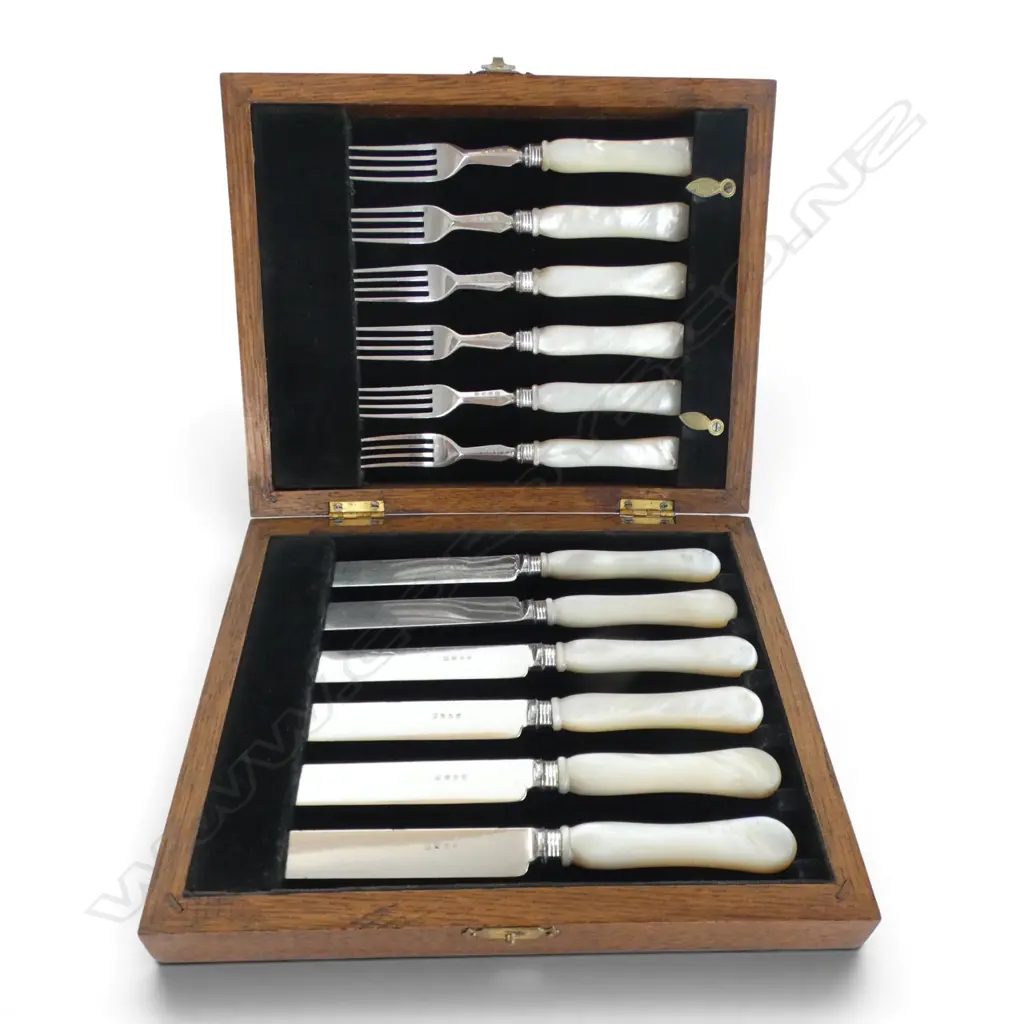 VICTORIAN 12PC MOP & SILVER PLATE KNIFE & FORK SET FITTED OAK BOX Image 1++