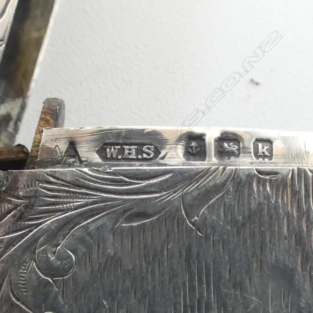 Birmingham 1909 SILVER VESTA scroll engraved w suspension loop 21gms  Image 1++