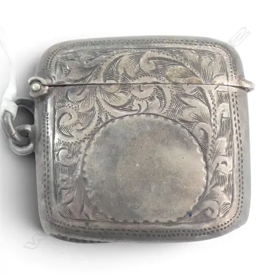 Birmingham 1909 SILVER VESTA scroll engraved w suspension loop 15.9gms 