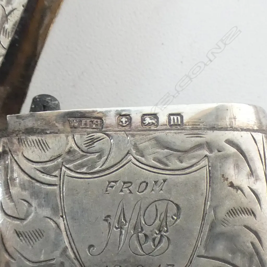 Birmingham 1911 SILVER VESTA scroll engraved w suspension loop 19.4gms  Image 1++