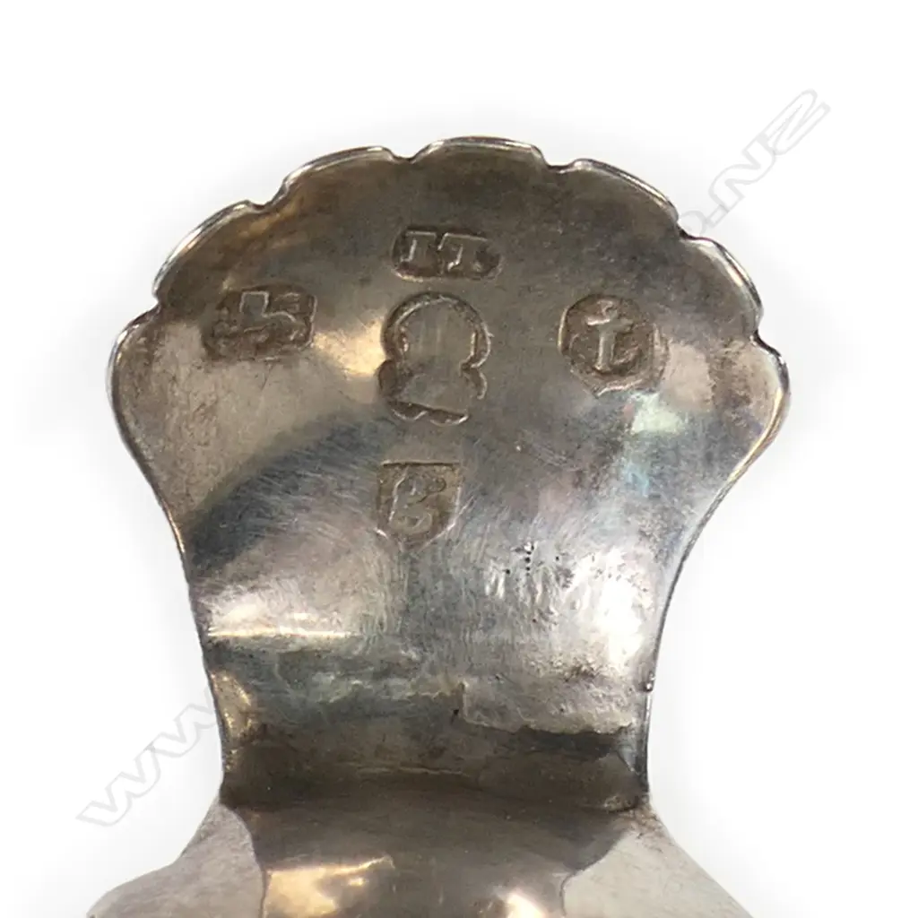 George IV silver caddy spoon, Image 1++
