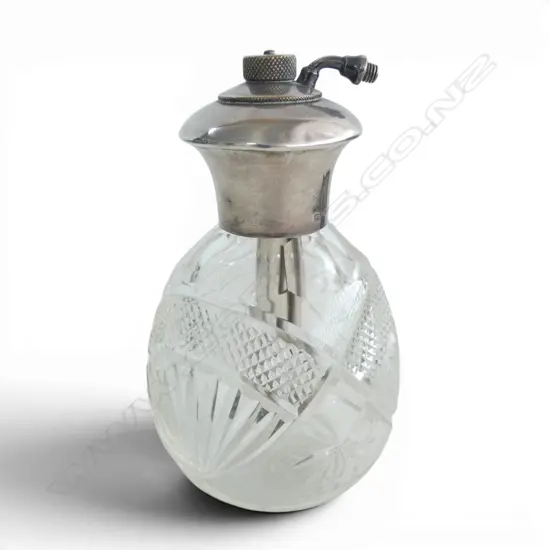 S/SILVER TOPPED CRYSTAL PERFUME BOTTLE H125MM