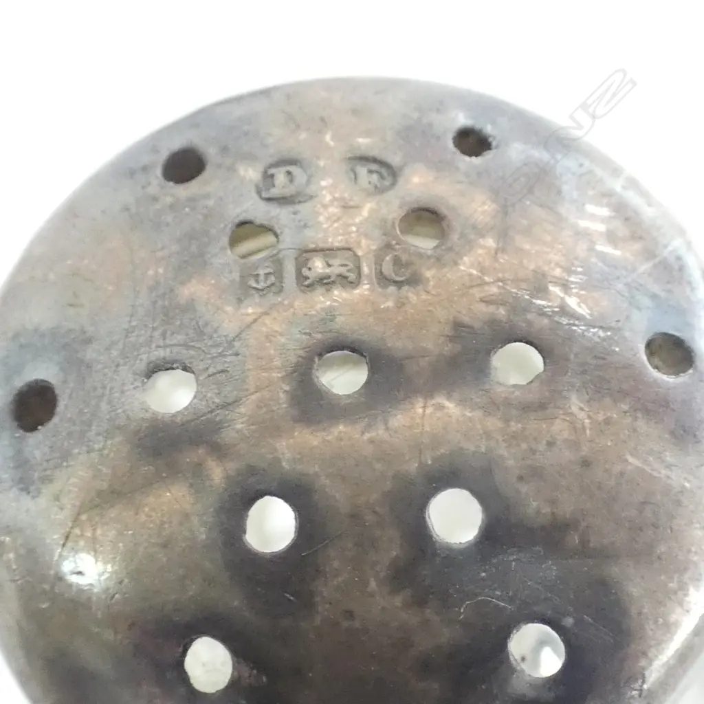 S/SILVER BON BON DISH MUSTARD POT & SALT SHAKER SILVER WIEGHT 68GMS Image 1++