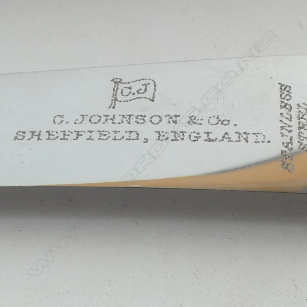 12 PCE FISH SET + 12 IVORINE 'BONE' HANDLED KNIVES (6+6), BOXED Image 1++