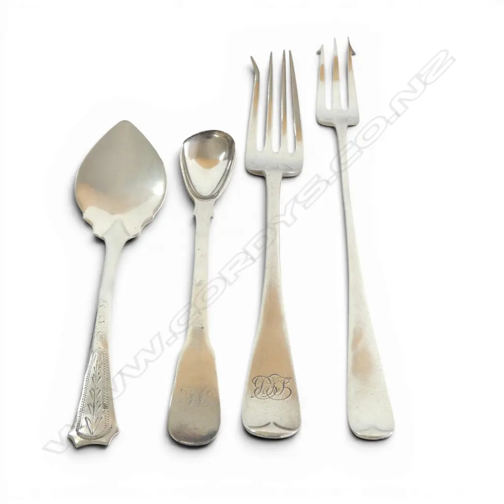 4 PCES STG SILVER CUTLERY, 78gms Image 1++