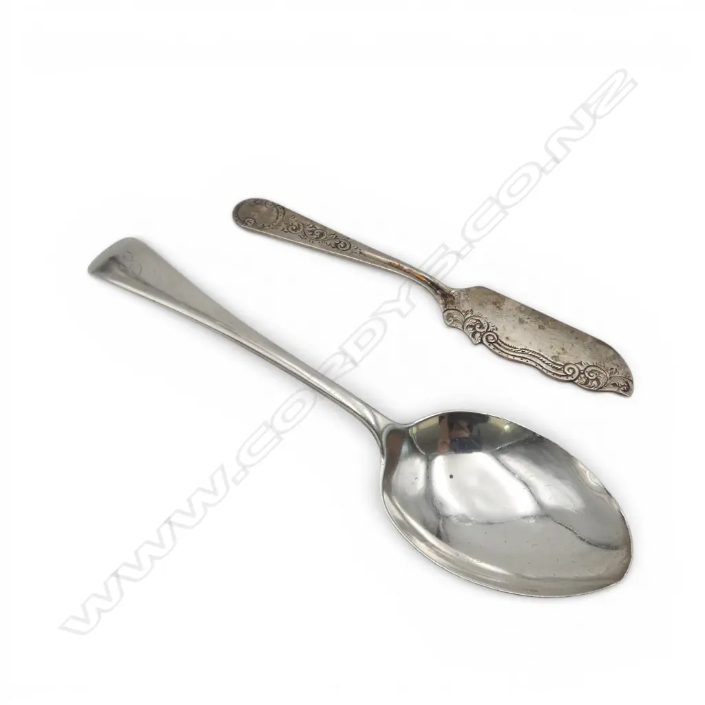 S/SILVER BUTTERKNIFE & DESSERT SPOON 69.5GMS Image 1++