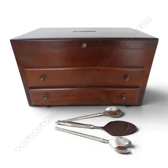 CANTEEN CUTLERY BOX  PR OF SALAD SERVERS & GORHAM S/SILVER HANDLED CAKE SERVER 
