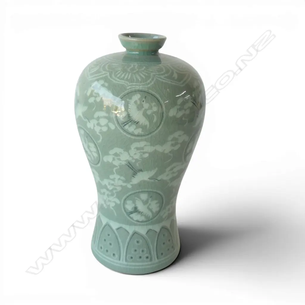 KOREAN VASE CELADON  GLAZE H210MM Image 1++
