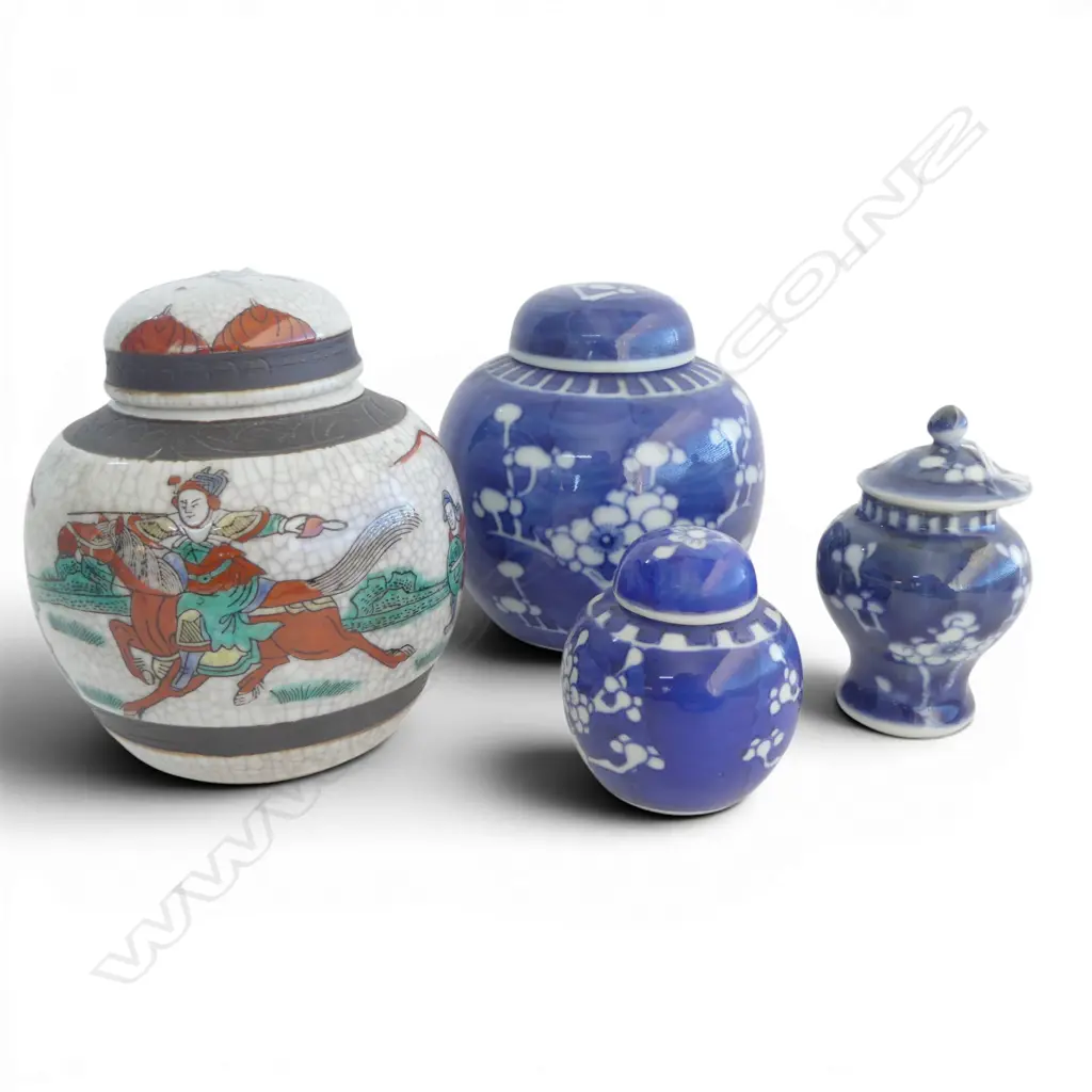 3 CHINESE LIDDED GINGER JARS H120MM TALLEST & SMALL LIDDED JAR Image 1++