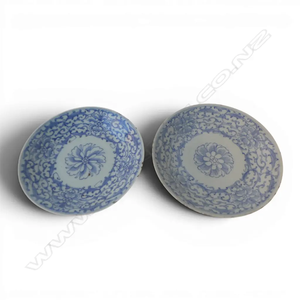 2 CHINESE B/W PLATES 200mm dia rim frits Image 1++