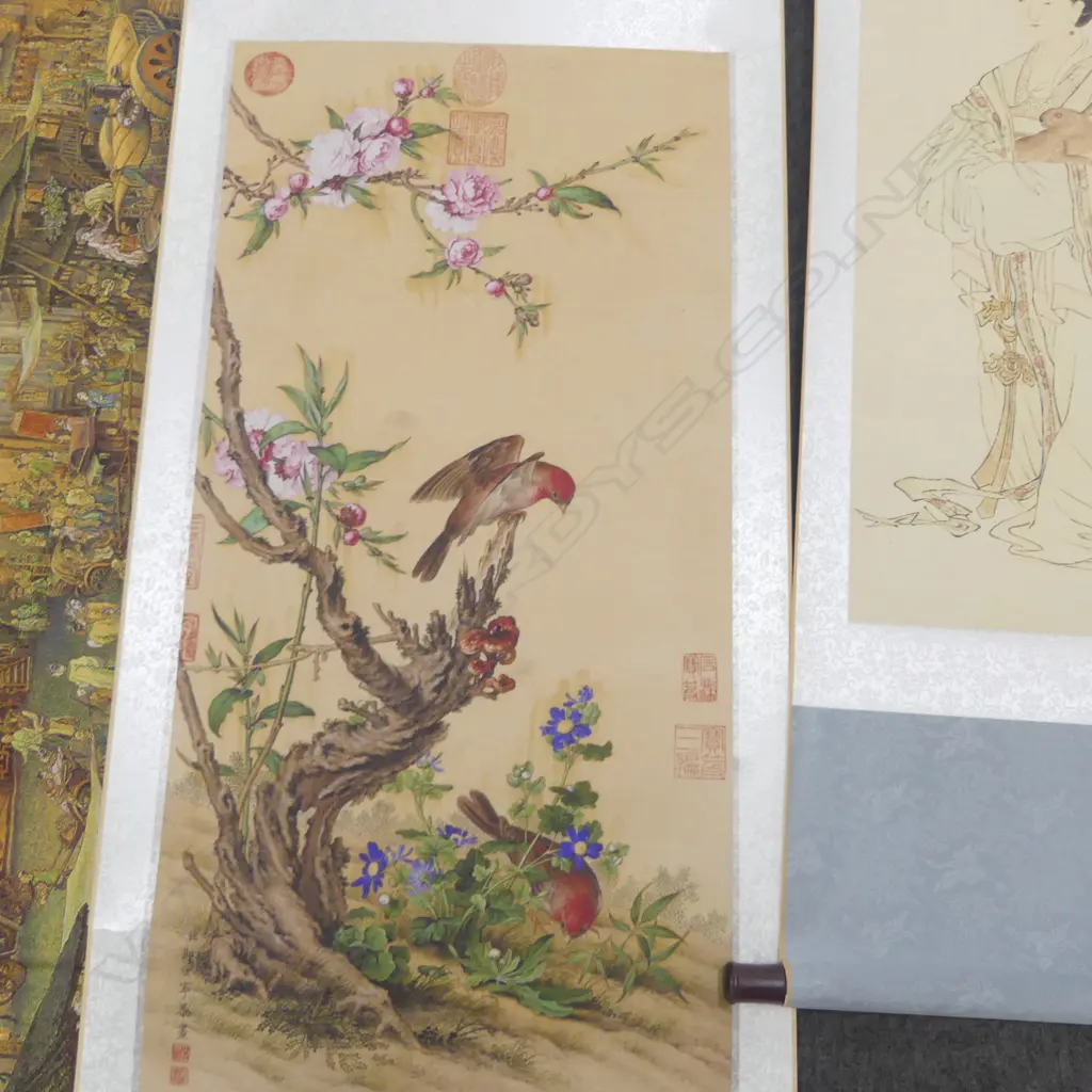 3 ORIENTAL SCROLLS + MACHINED TAPESTRY Image 1++