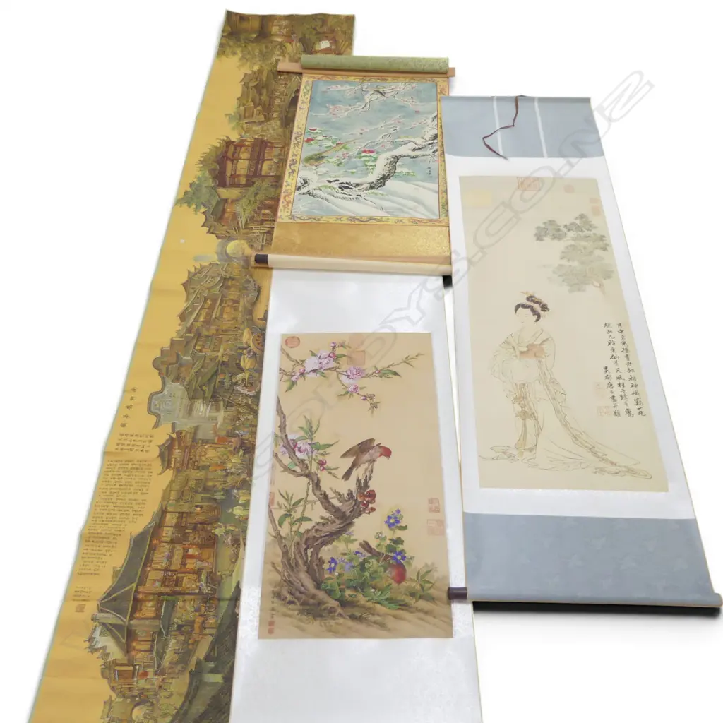 3 ORIENTAL SCROLLS + MACHINED TAPESTRY Image 1++