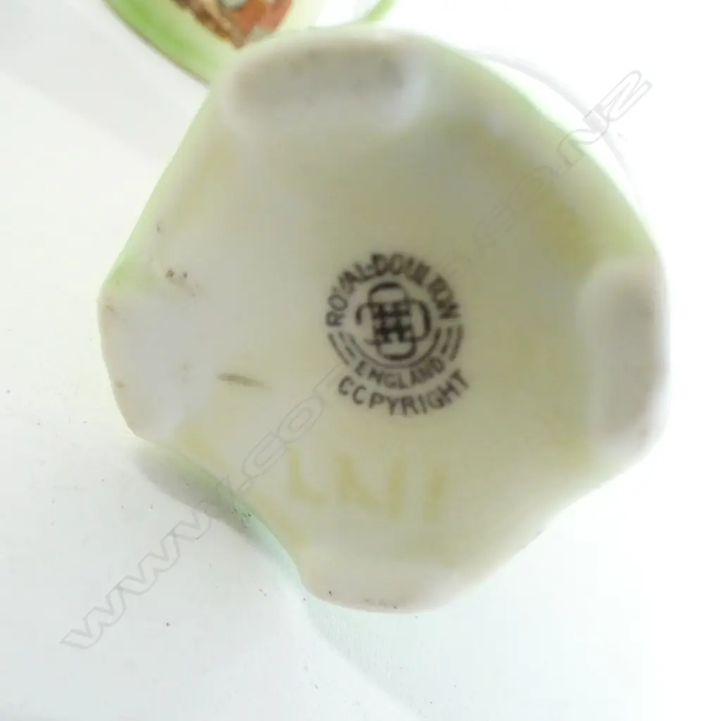 3 ROYAL DOULTON MINIATURES, H.40/40/80mm Image 1++