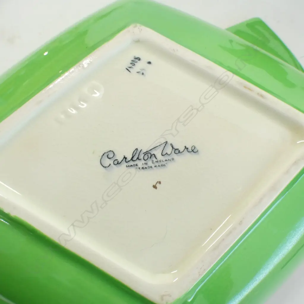 3 CARLTON WARE VERT ROYAL VASES H130 &100MM  WITH DECO CARLTON WARE DISH L310MM1 Image 1++