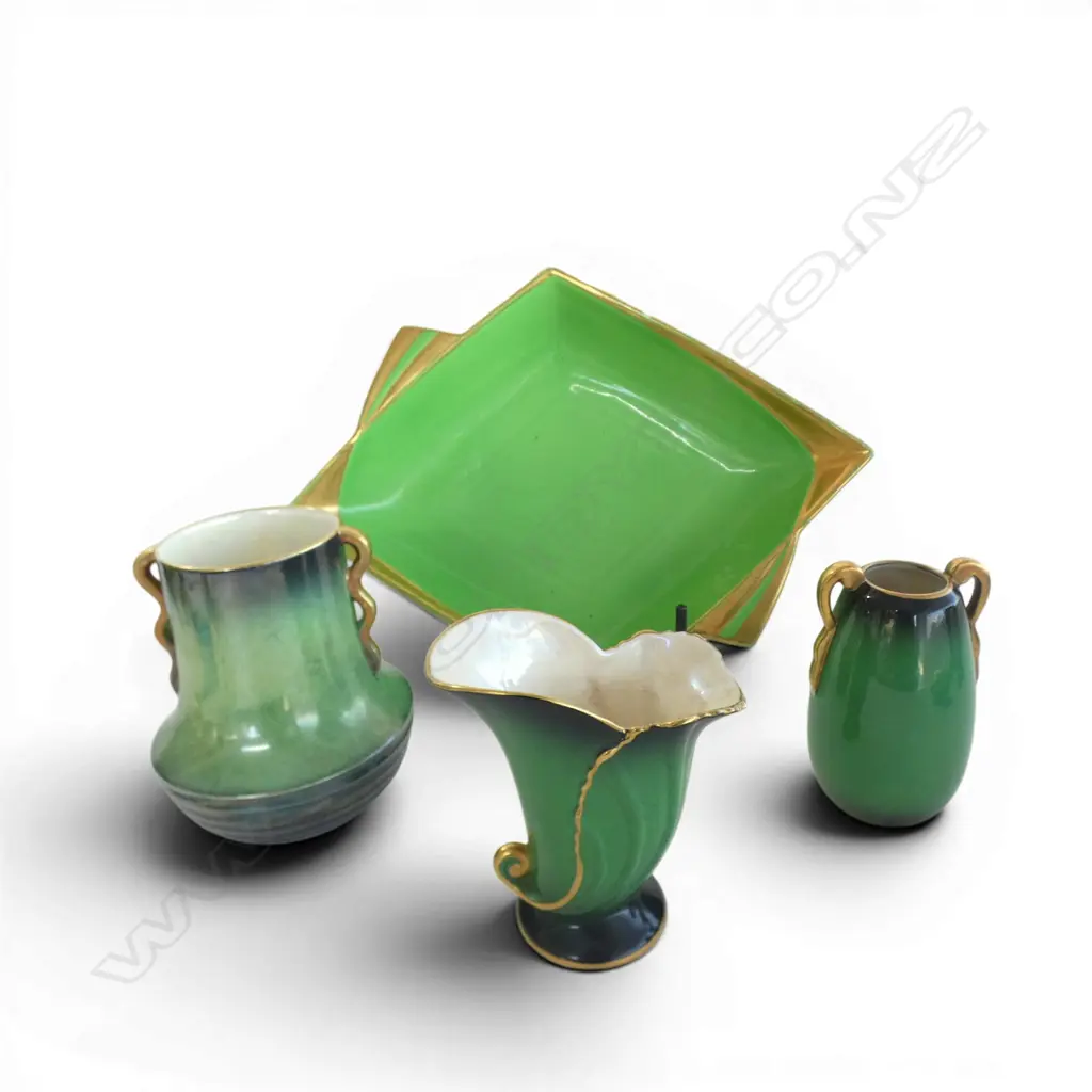 3 CARLTON WARE VERT ROYAL VASES H130 &100MM  WITH DECO CARLTON WARE DISH L310MM1 Image 1++