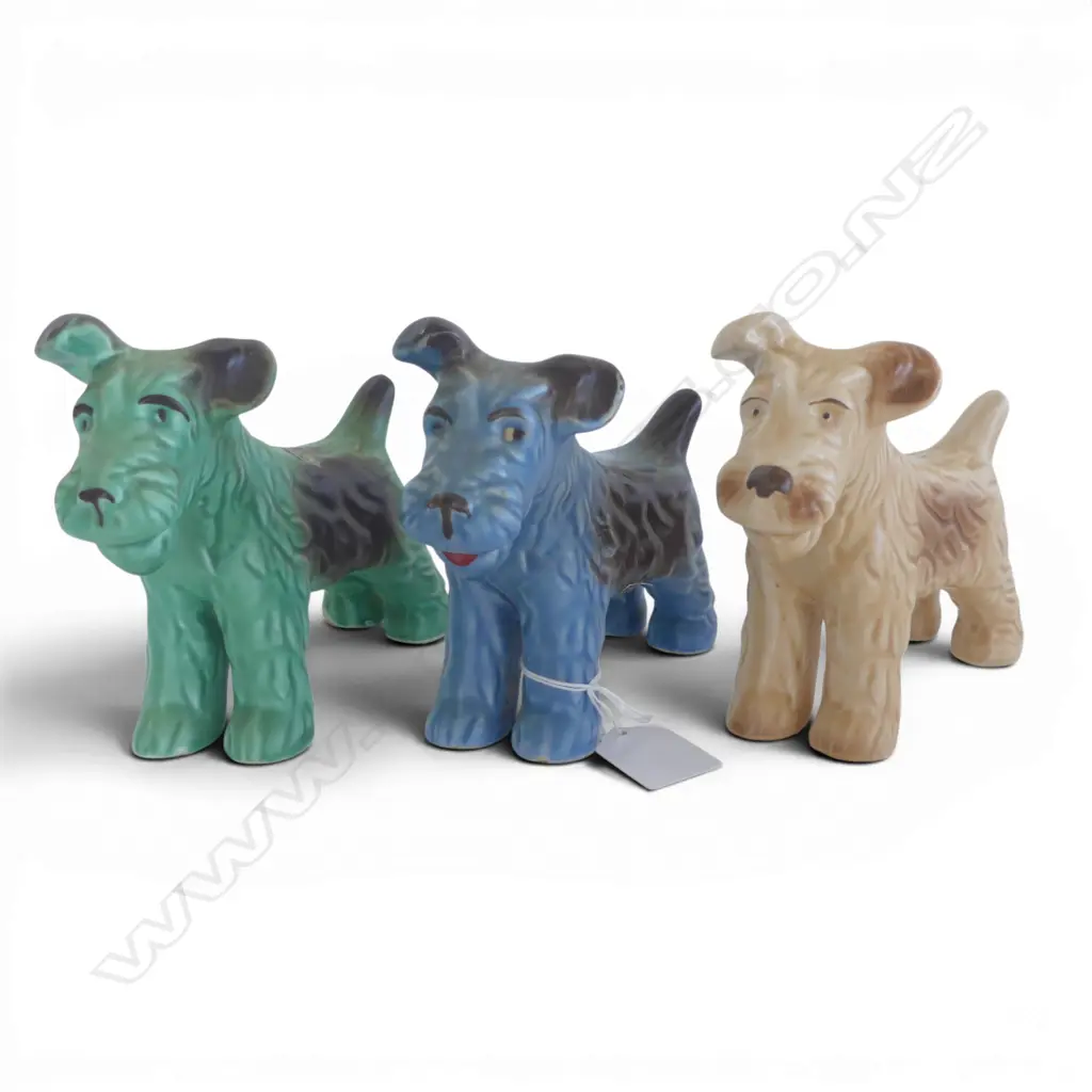 3 SYLVAC STANDING TERRIER FIGURINES, #1121, #1026, H.110x150mm, 2 w orig. labels Image 1++
