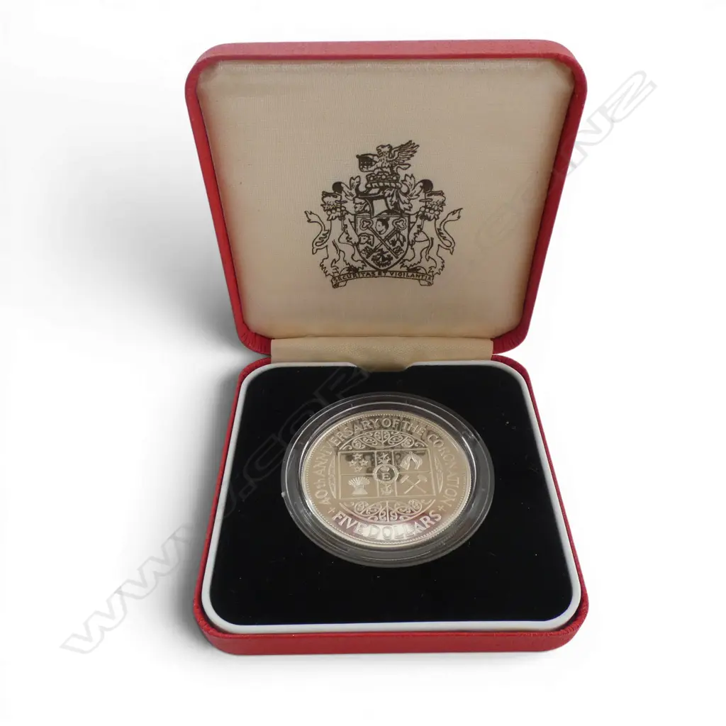 BOXED 5 DOLLAR CORONATION 40TH ANNIVERSARY SILVER PROOF COIN  Image 1++