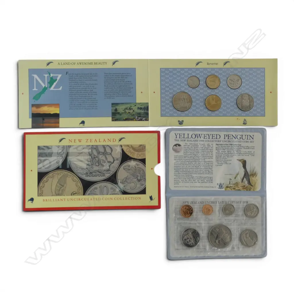 2 CASED NZ UNCIRCULATED COIN SETS  BRILLANT & 1988 Image 1++