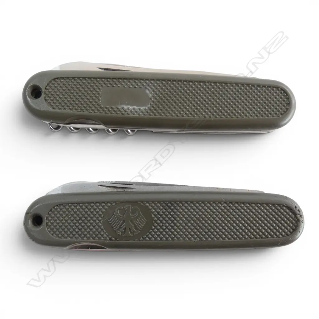 2 GERMAN MILITARY POCKET KNIVES L.110mm Image 1++