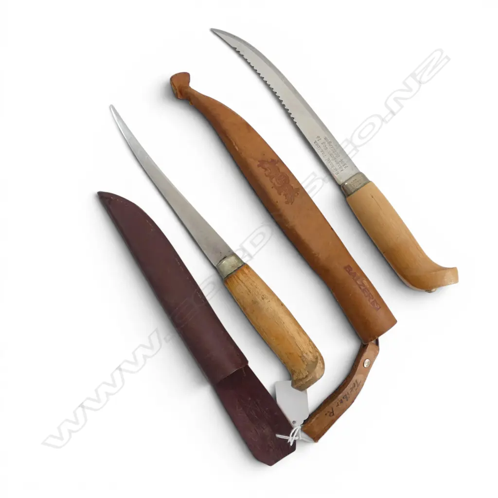 2 VINTAGE FINNISH FISH KNIVES L.300mm Image 1++