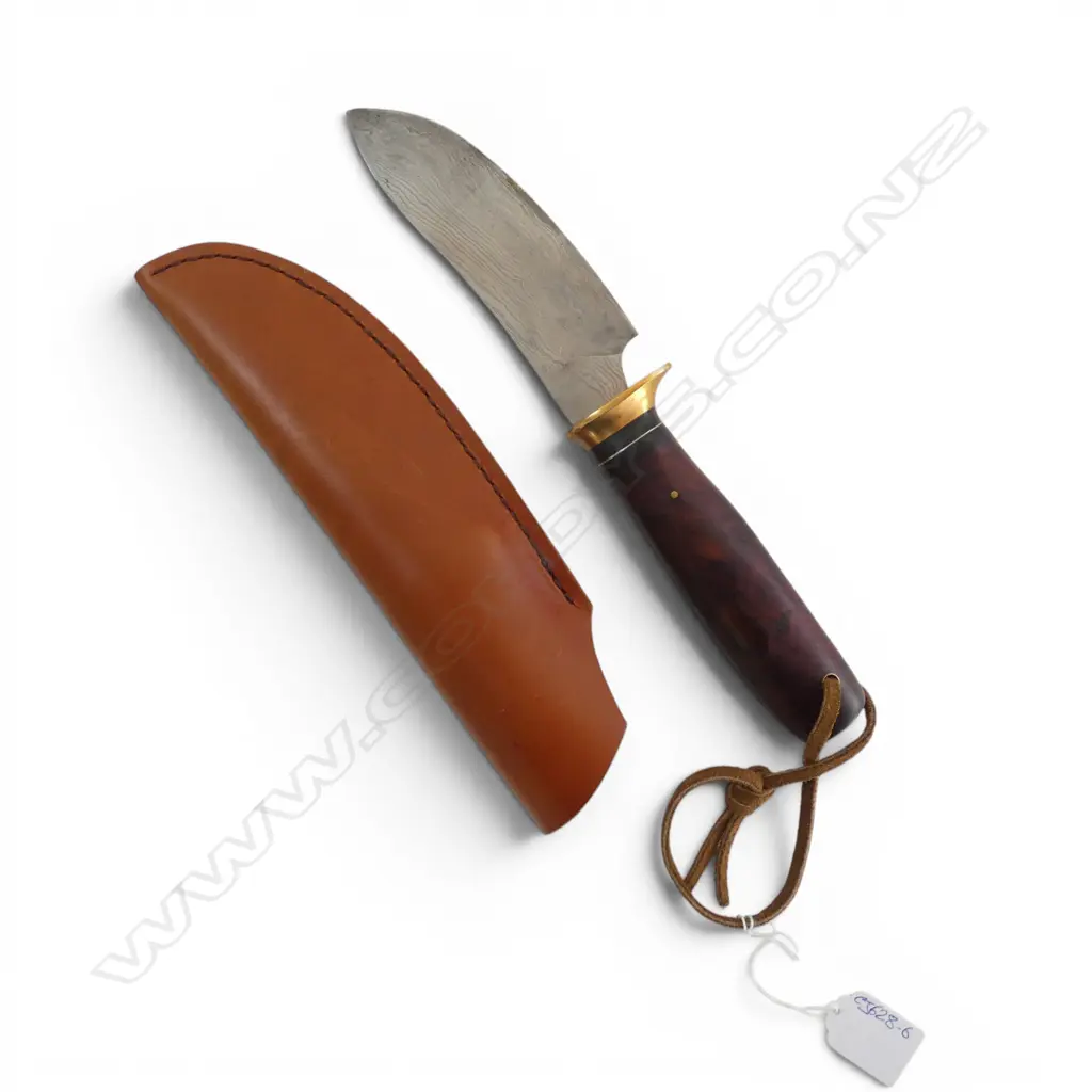 JAPANESE CHEFS KNIFE damascus blade, burr handle, leather sheath L.280mm Image 1++