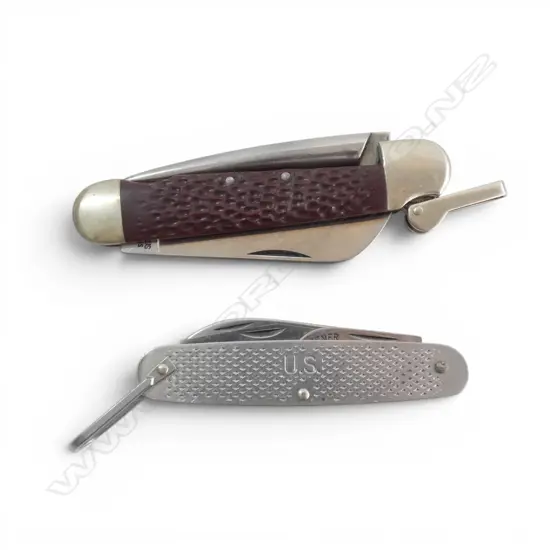 2 U.S MADE CAMILLUS POCKET KNIVES L.115mm