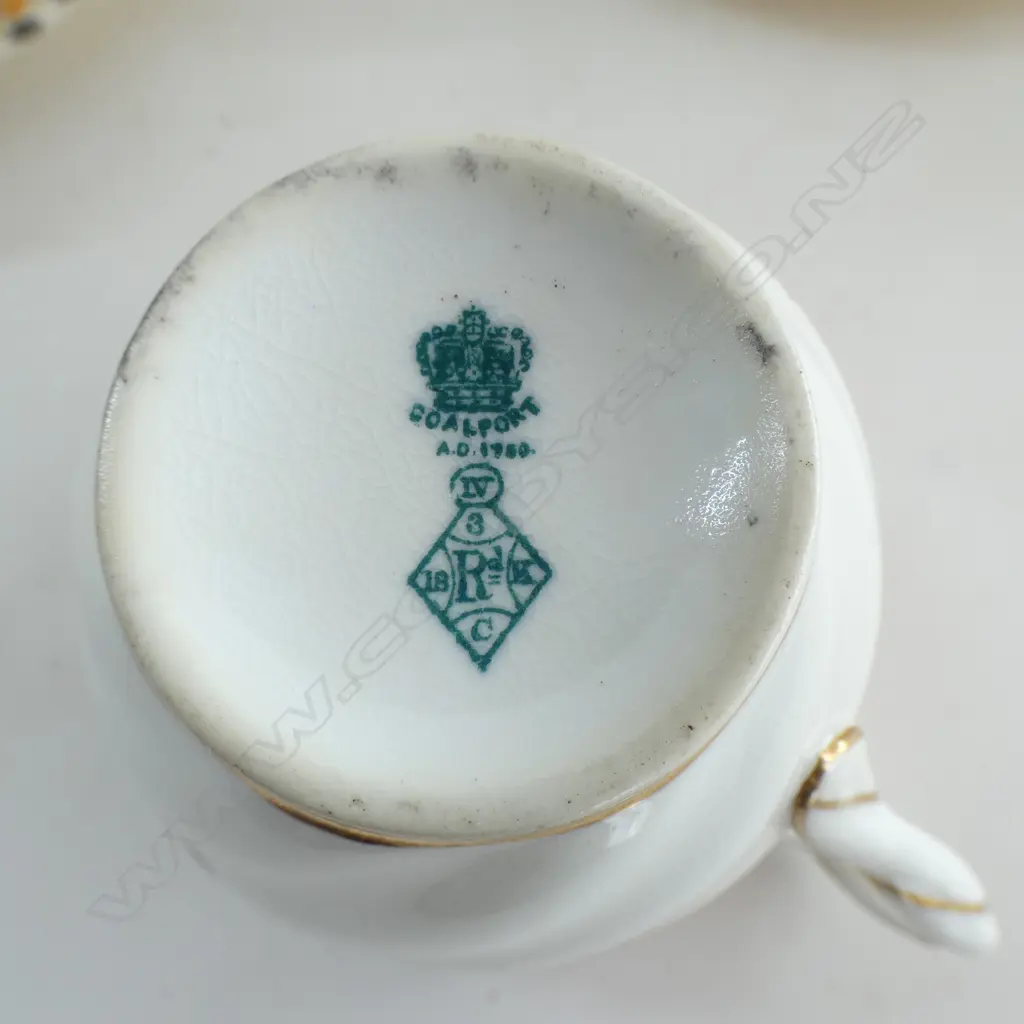 5 PCES COALPORT CHINA, 2 CROWN DEVON BREAKFAST SETS - HAIRLINES Image 1++