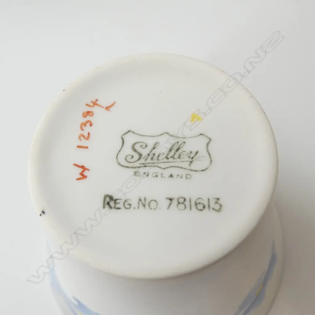 DECO SHELLEY TEASET 2 CAKE PLATES 7CSPS & 2 SAUCERS  BLUE IRIS PAT Image 1++