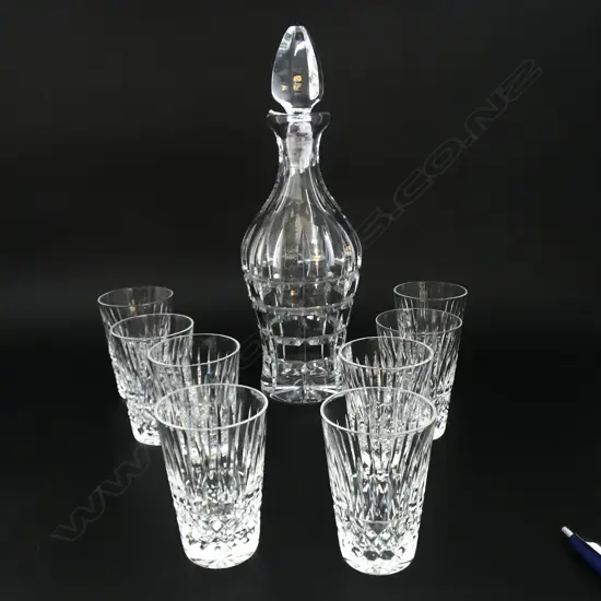 CRYSTAL DECANTER H320MM & 8 WATERFORD GLASSES H100MM