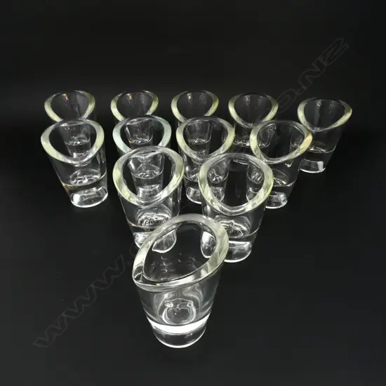 12 MOET & CHANDON GLASS CANDLE HOLDERS, H.100MM 