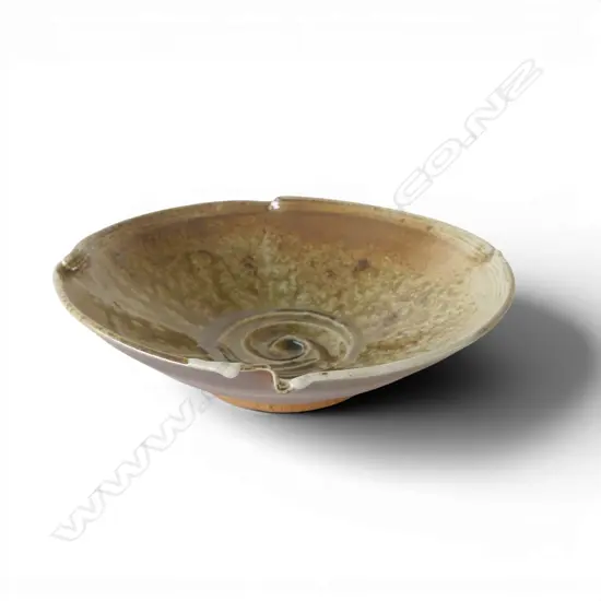 ROSS MITCHELL-ANYON STUDIO POTTERY BOWL DIA230MM