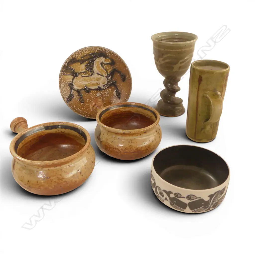 6 PCS NZ STUDIO POTTERY MUGS DISHES GOBLET ETC Image 1++