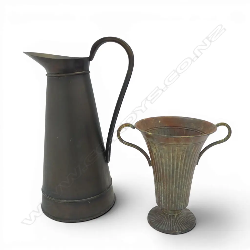 LG METAL JUG H.465mm + VASE Image 1++