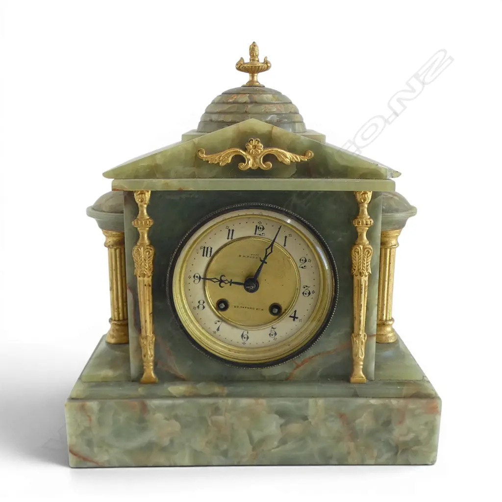 GREEN ONYX MANTLE CLOCK w. KEY H.310mm CHIPS Image 1++