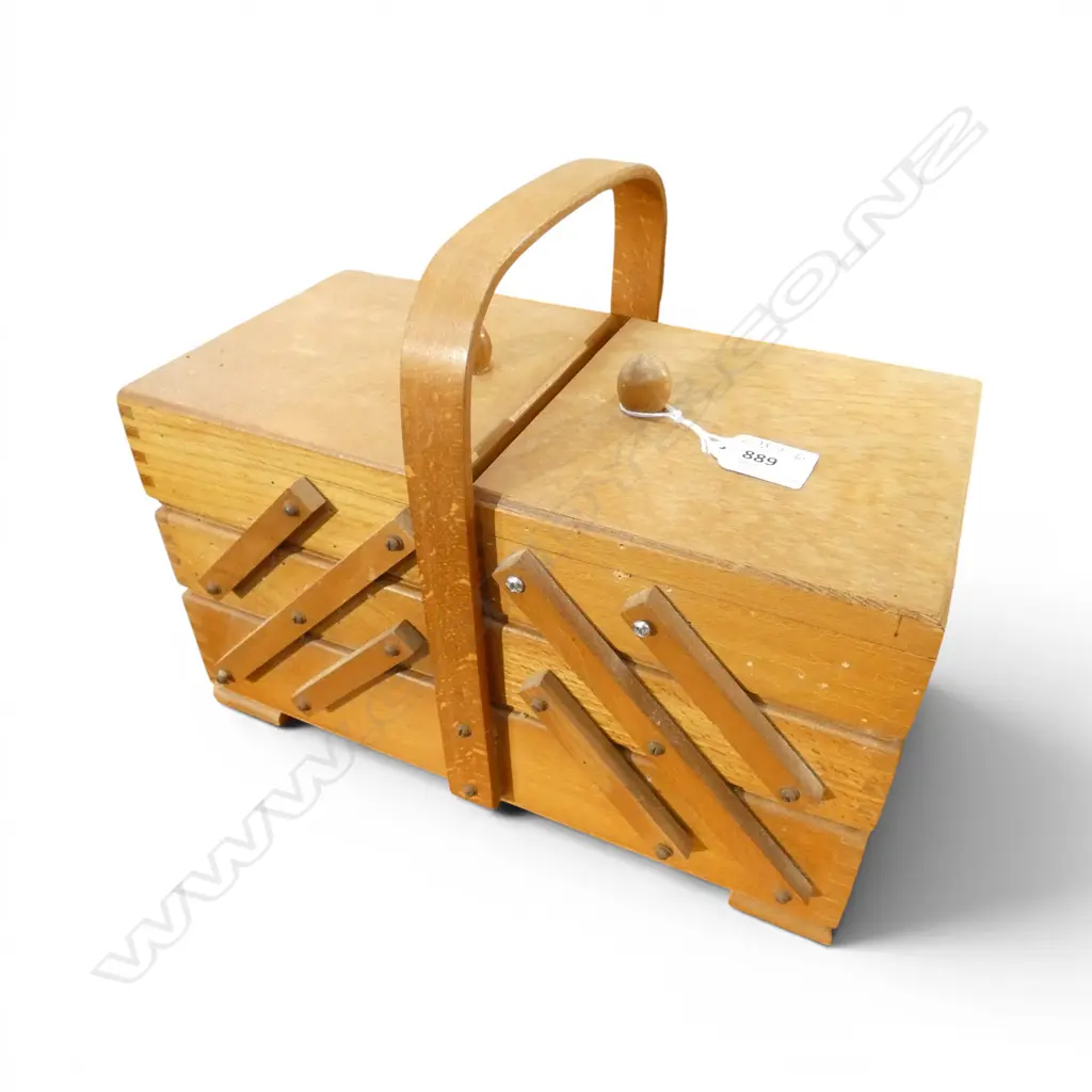 VINTAGE WOODEN SEWING BOX w contents, 330x160x260mm Image 1++
