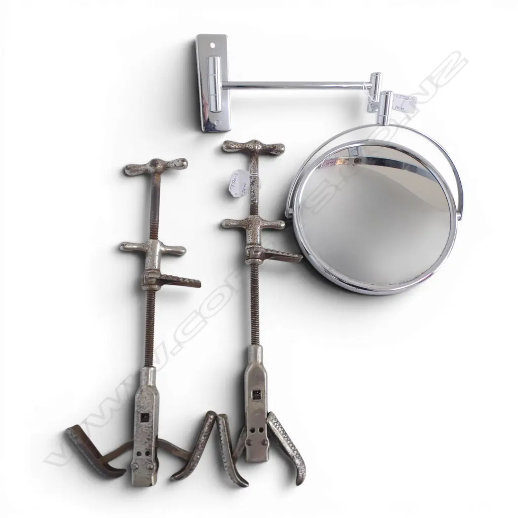 PR VINTAGE COBBLER'S SHOE STRETCHERS & CIRCULAR WALL ATTACHED MIRROR Image 1++