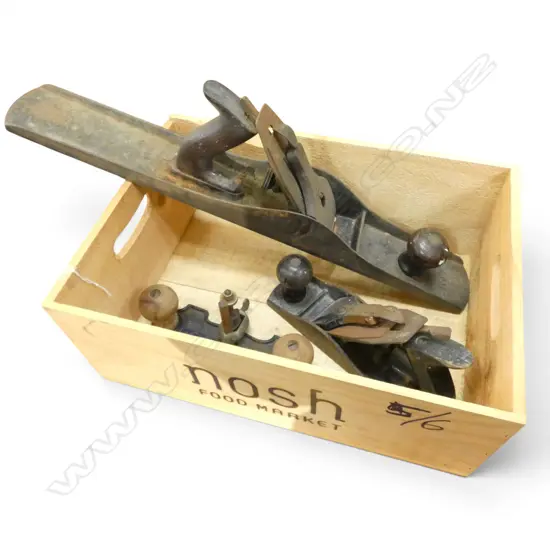 3 VINTAGE WOODWORKING PLANES
