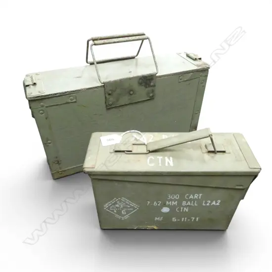 2 AMMUNITION BOXES W.410mm