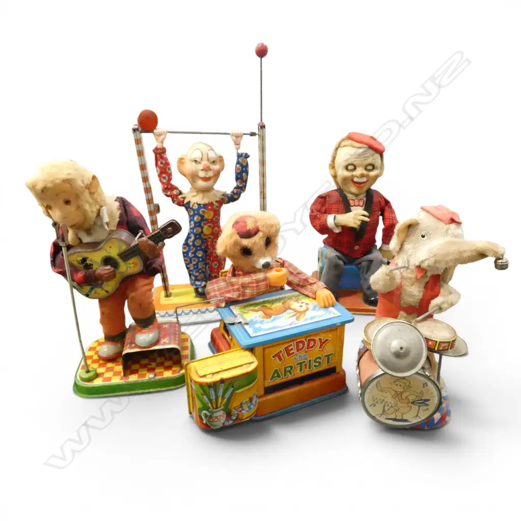 5 VINTAGE WIND UP TOYS Image 1++