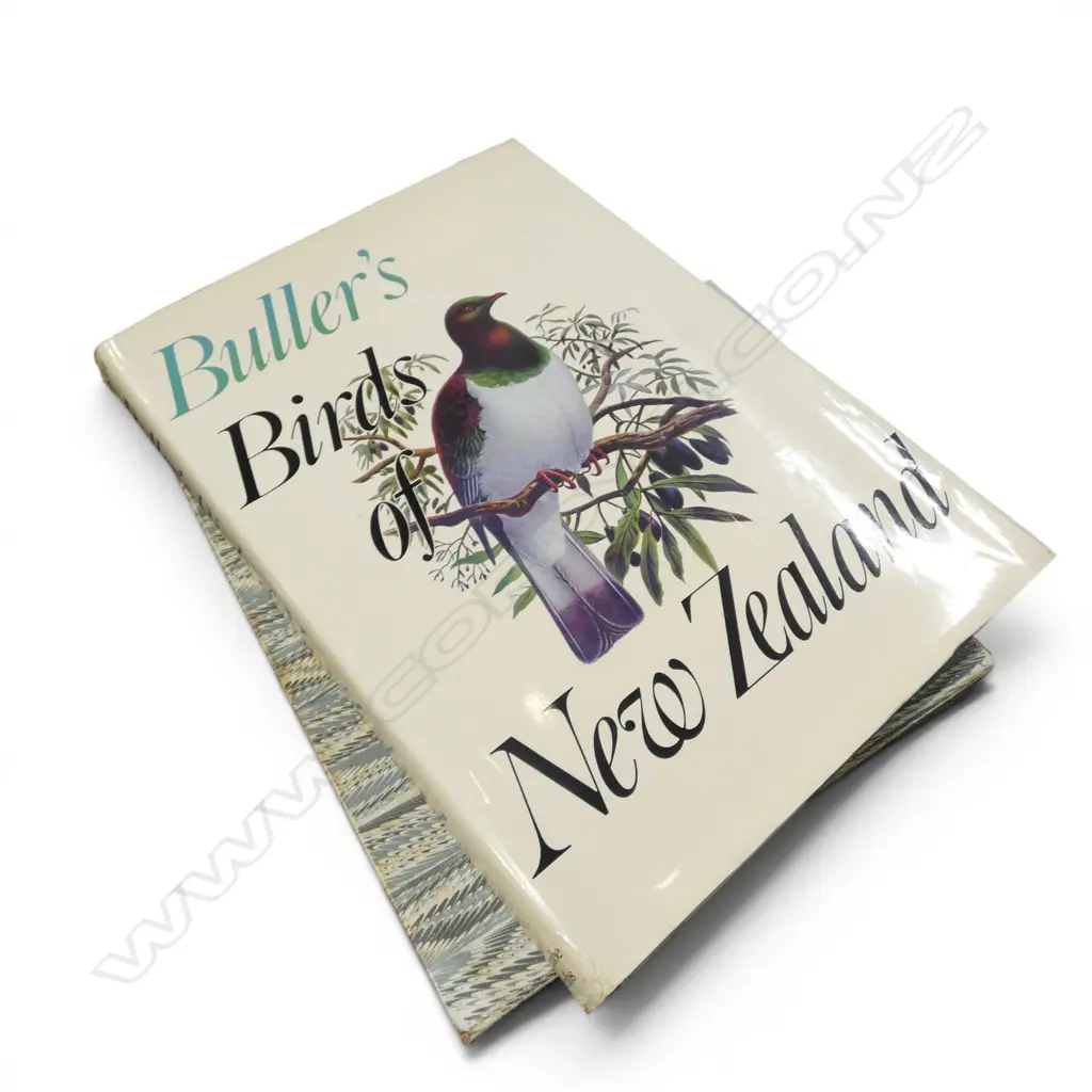 REF BOOK BULLERS BIRDS OF NZ IN DUST COVER  Image 1++