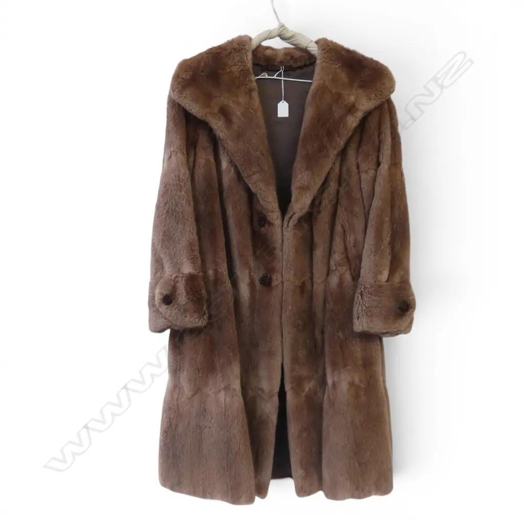 VINTAGE FUR COAT L.1000mm Image 1++