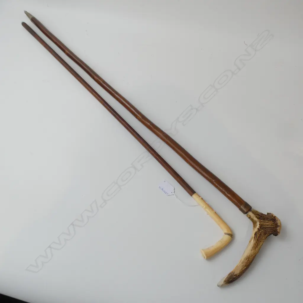 2 VINTAGE WALKINGSTICKS IVORY & DEER ANTLER HANDLES  Image 1++