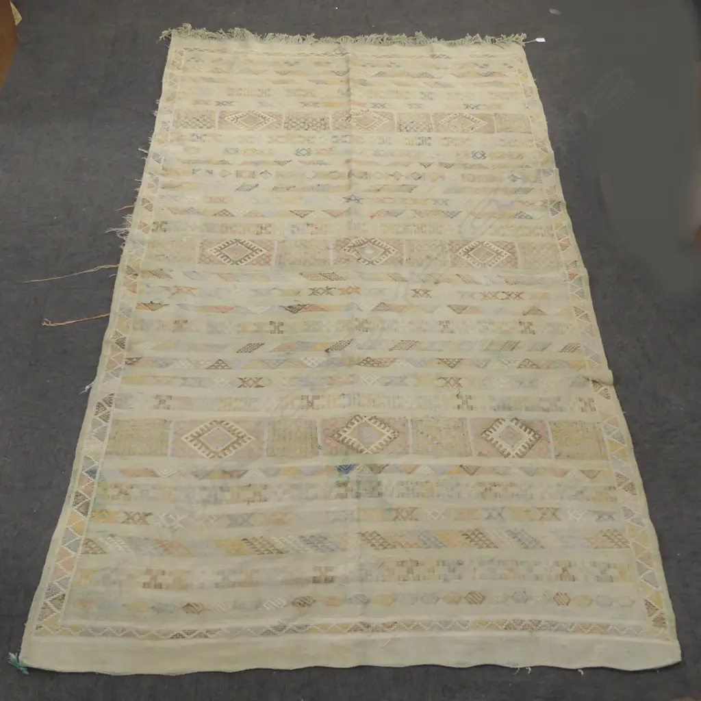 MOROCCAN SABRA CACTUS SILK RUG, 1380 x 2350mm faded Image 1++