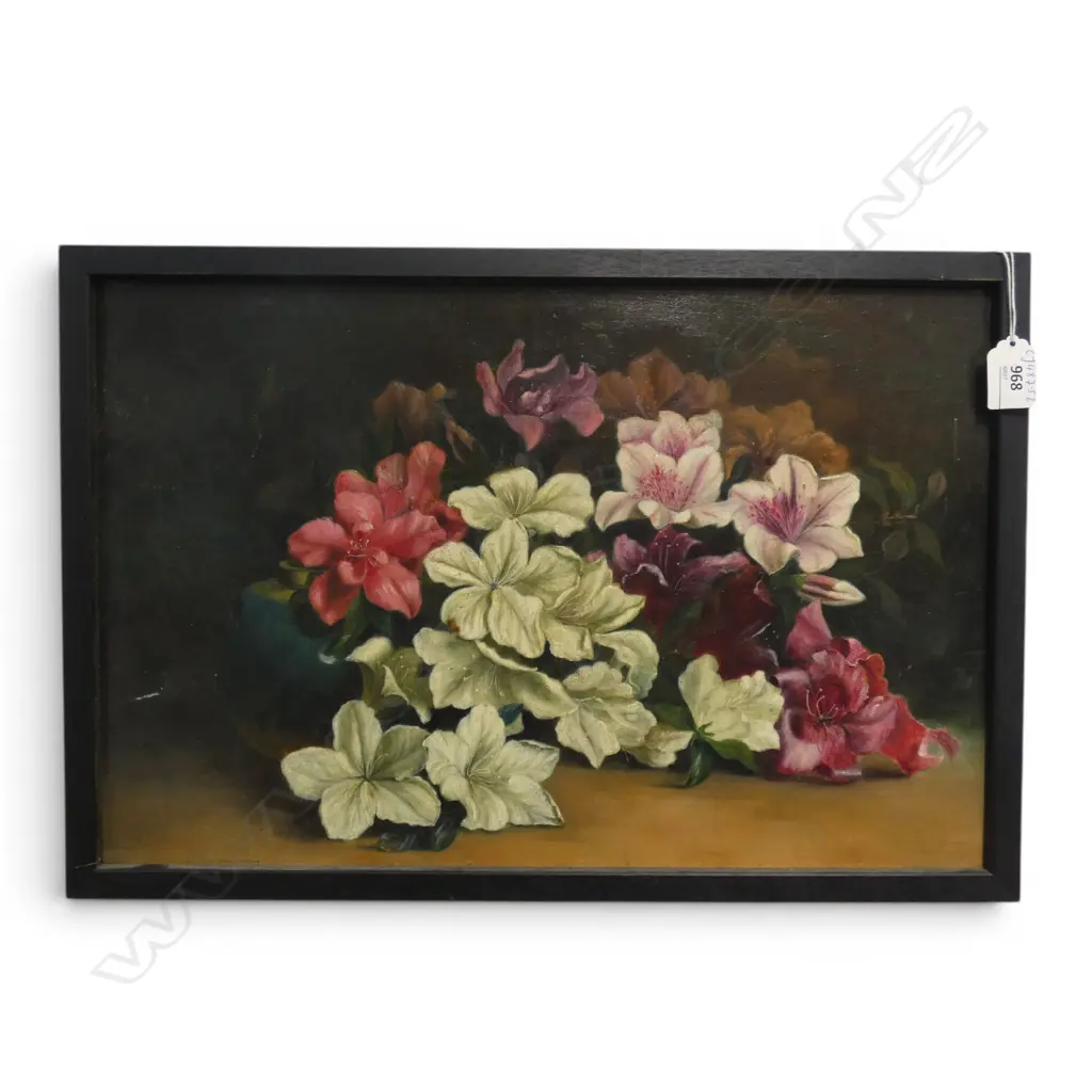 EARLY 20TH C. ARTIST UNKNOWN, FLORAL STILL LIFE, OIL ON BOARD, 300 X 465MM Image 1++