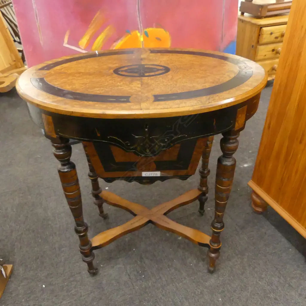 ANTIQUE WALNUT SEWING TABLE W.665mm Image 1++